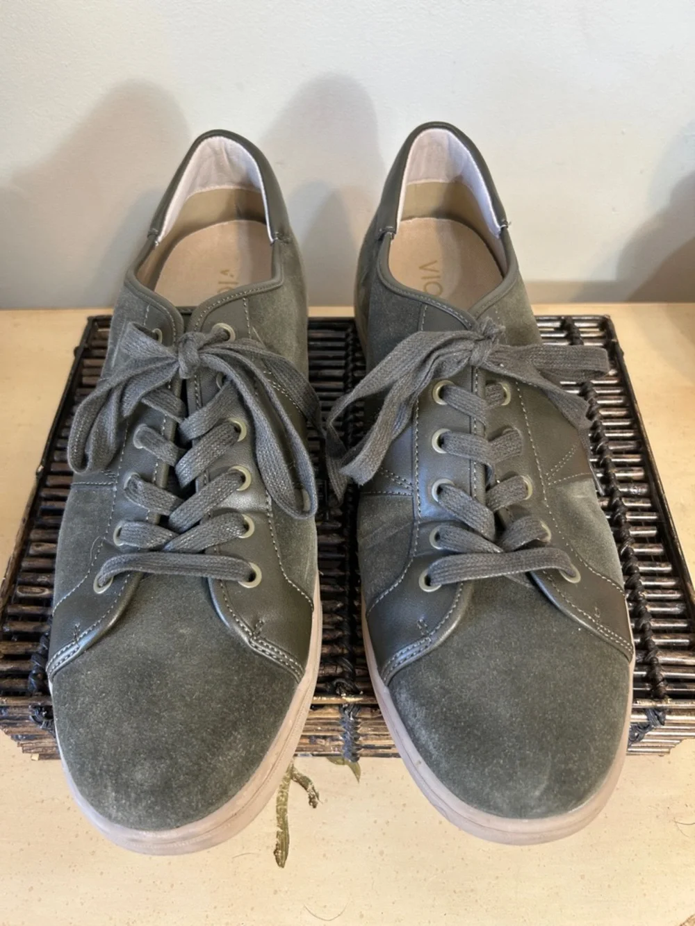 Vionic Olive Green Jerome Suede Low-Top Suede Sneakers